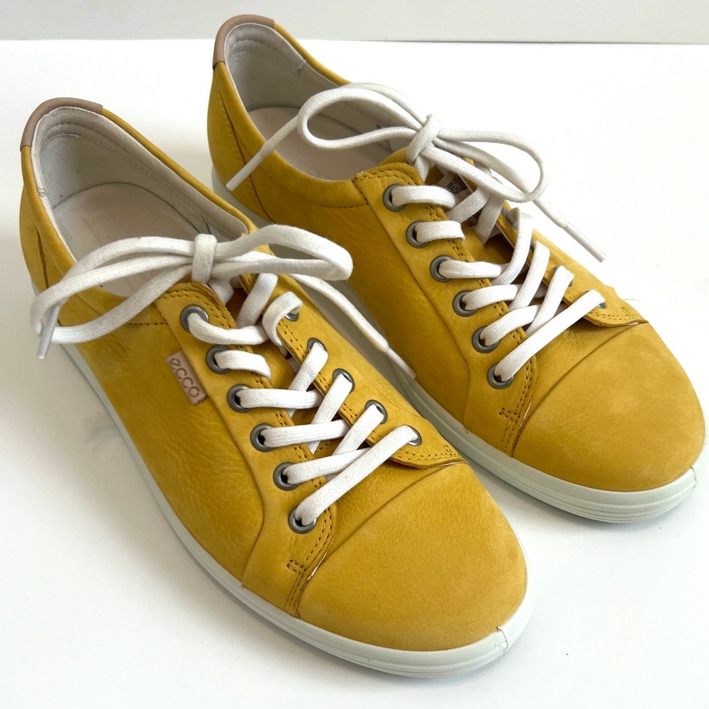 Brand New Women's ECCO Soft 7 Cap Toe Sneaker, Marigold Leather, Size 8-8.5/39EU